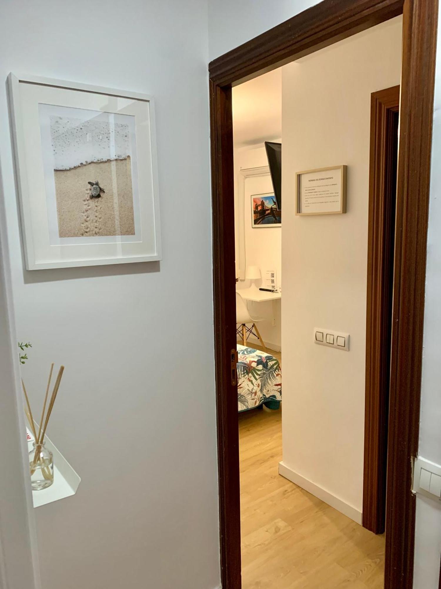 Habitacion Gonzalez Málaga Exteriör bild